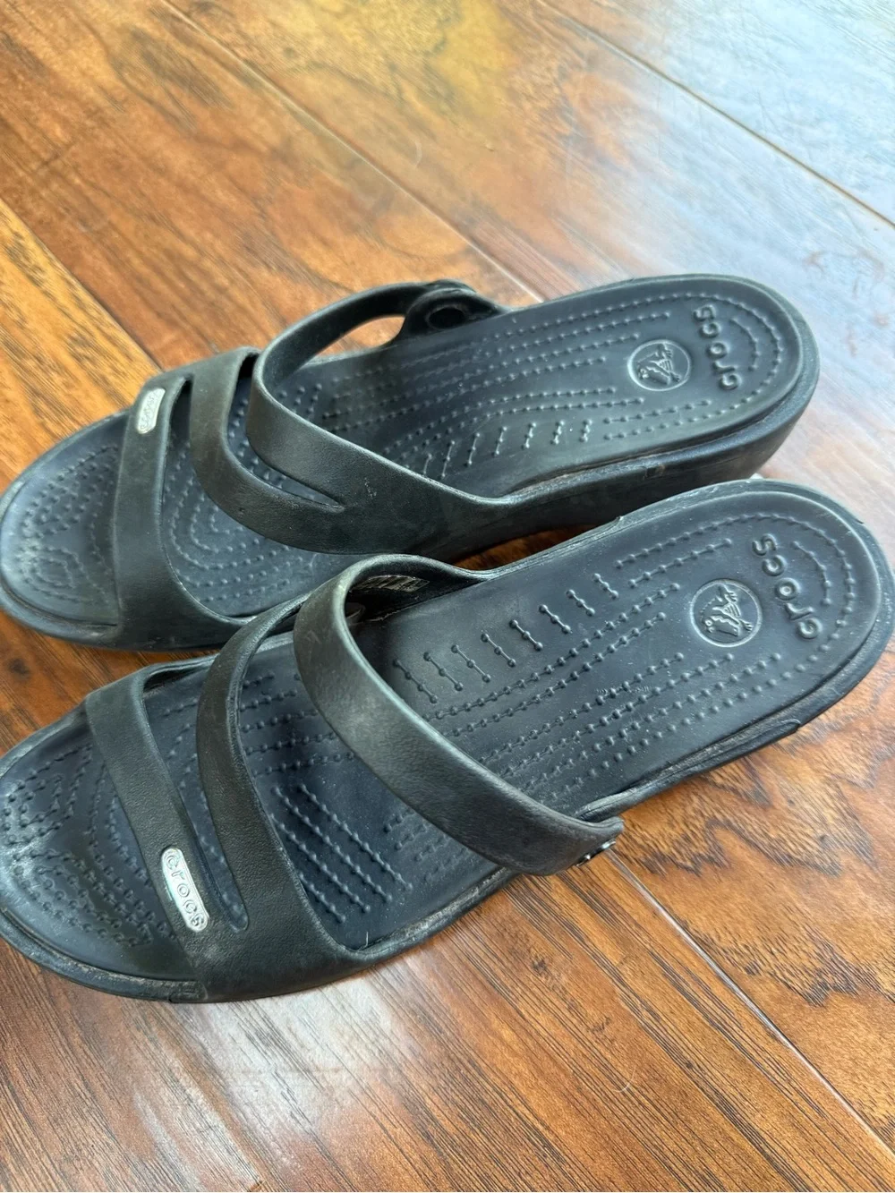 CROCS Women's Black Strappy Slide Sandals